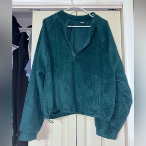 Old navy cropped Sherpa quarter zip